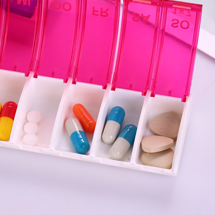 Portable Seven-Part Mini Pill Organizer Box – A portable, travel-friendly weekly medicine-storage compact solution (blue)