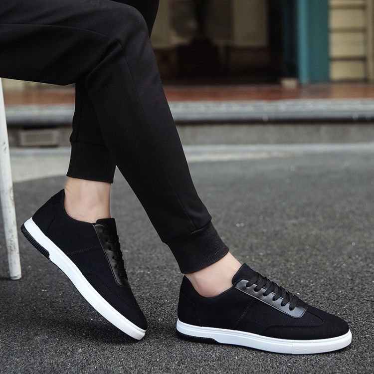 trending canvas shoes