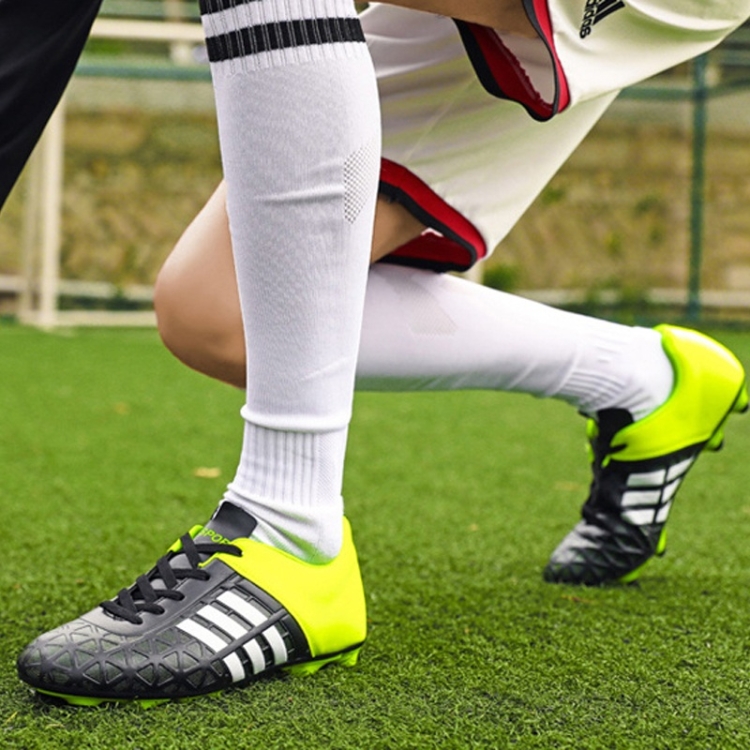 Zapatos de fútbol de PU cómodos y ligeros para niños y adultos (Color:  Verde Talla: 37)