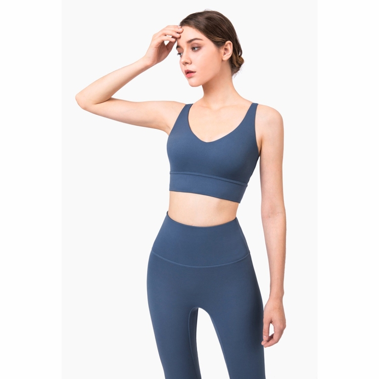 Charming Deep V Shockproof Gathered Fitness Yoga Underwear (Color:Light  Ivory Size:L), snatcher