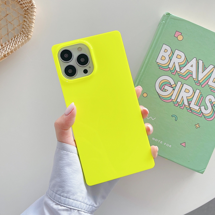 

Fluorescence Soft TPU Straight-Edge Protective Case For iPhone 13(Yellow)