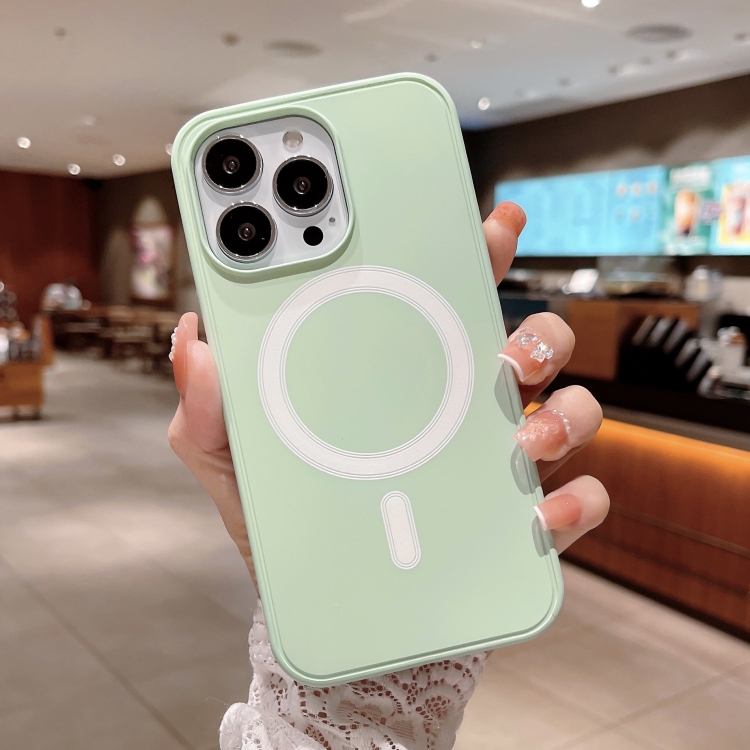 

For iPhone 13 Pro MagSafe Magnetic Phone Case (Light Green)