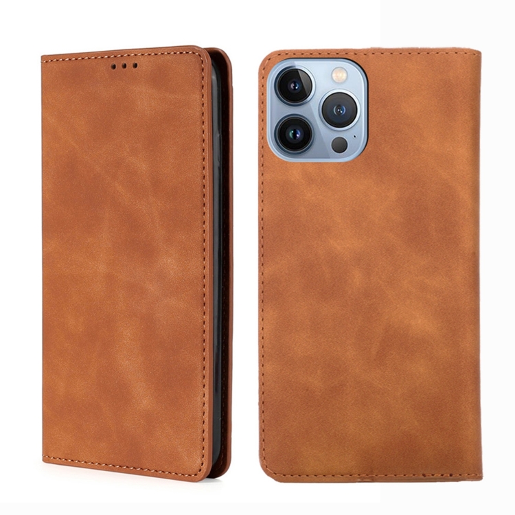 

For iPhone 14 Pro Max Skin Feel Magnetic Leather Phone Case (Light Brown)
