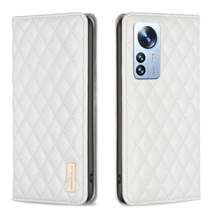 

For Xiaomi 12 Pro Diamond Lattice Magnetic Leather Flip Phone Case(White)