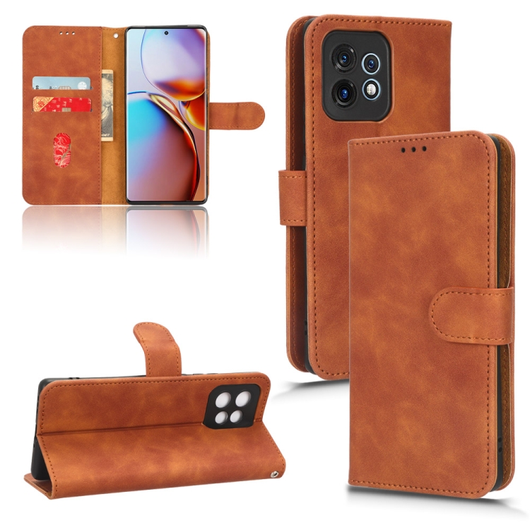 

For Motorola Moto X40 Skin Feel Magnetic Flip Leather Phone Case(Brown)
