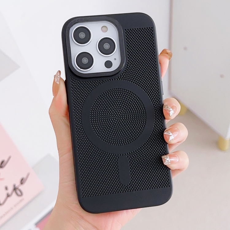 

For iPhone 11 Pro Max Grid Cooling MagSafe Magnetic Phone Case(Black)