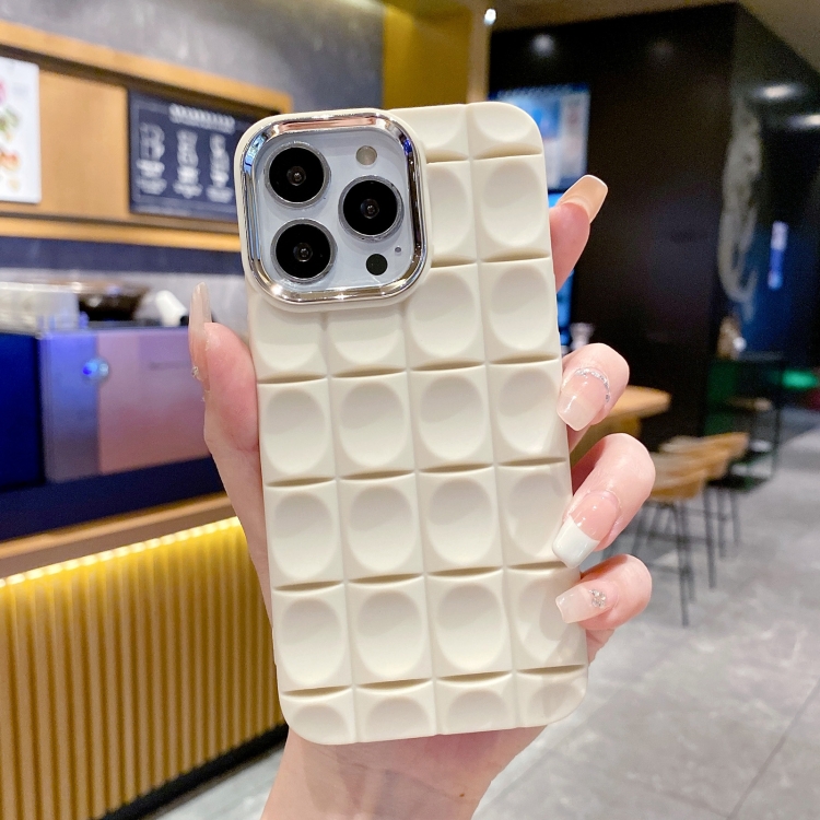 

For iPhone 14 Plus Groove Pattern Electroplating TPU Phone Case(White)
