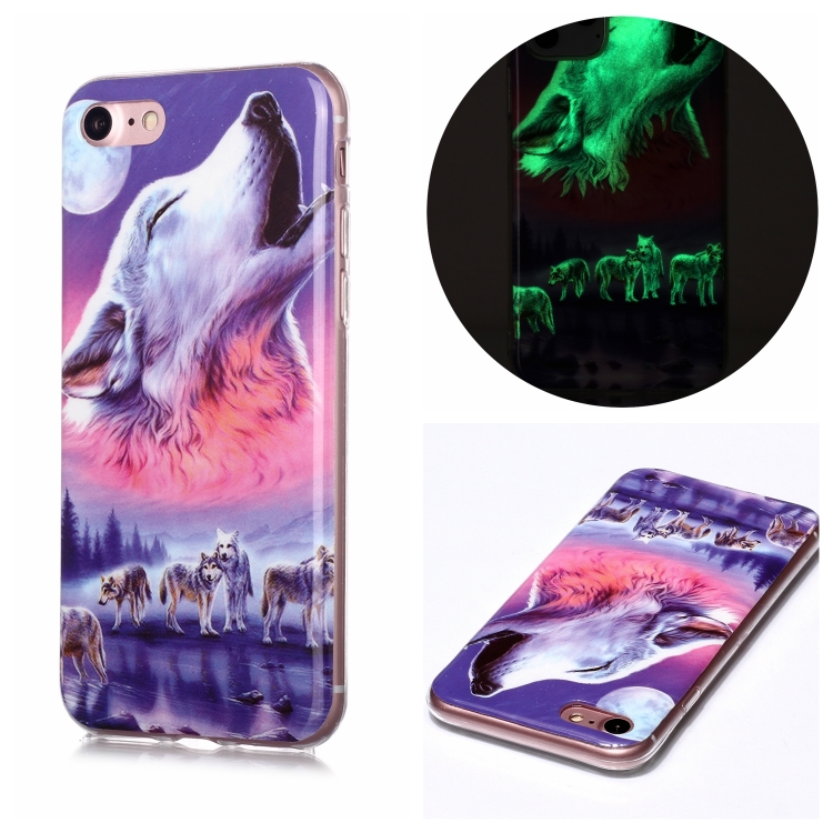 

For iPhone SE 2020 / 8 / 7 Luminous TPU Soft Protective Case(Seven Wolves)