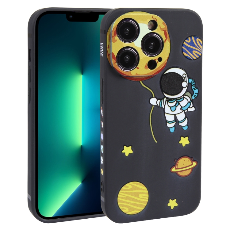 

For iPhone 13 Pro Max Hug Moon Astronaut Pattern TPU Phone Case(Black)