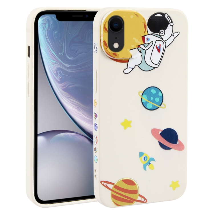 

For iPhone XR Hug Moon Astronaut Pattern TPU Phone Case(White)