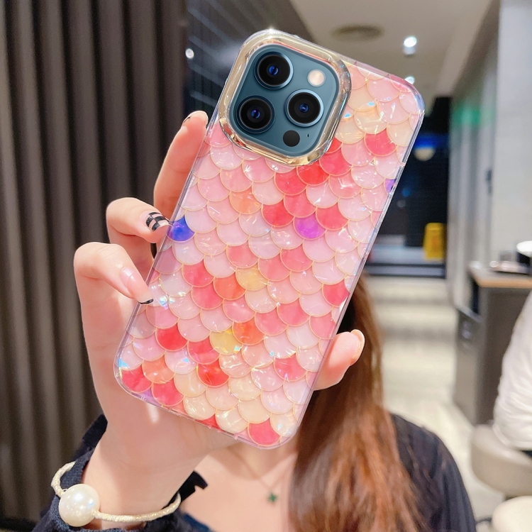 

For iPhone 12 Pro Max Colorful Crystal Shell Pattern PC + TPU Phone Case(Fish-scales Red)