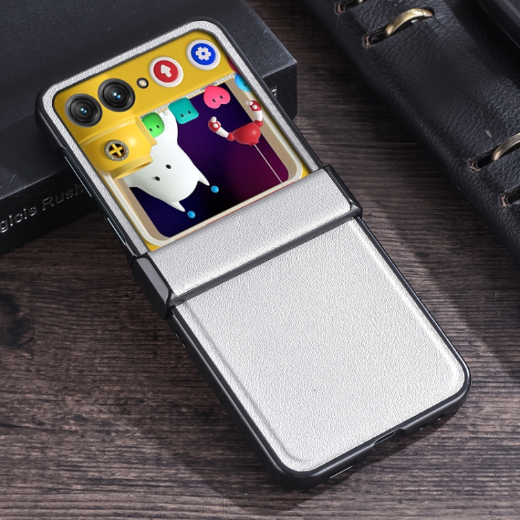 

For Motorola Razr 40 Ultra Three-stage Folding Leather Texture Phone Case(Silver)