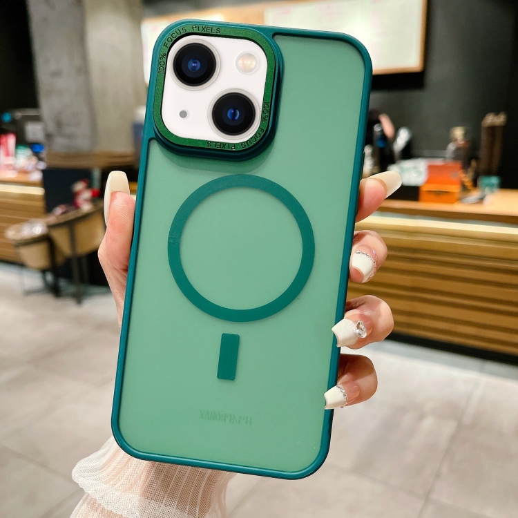 

For iPhone 15 Imitation Metal Frosted Skin Feel Acrylic MagSafe Phone Case(Green)