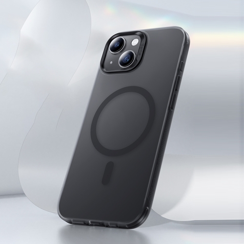 

For iPhone 15 Benks Light Sand Series MagSafe Magnetic Shockproof Phone Case(Black)