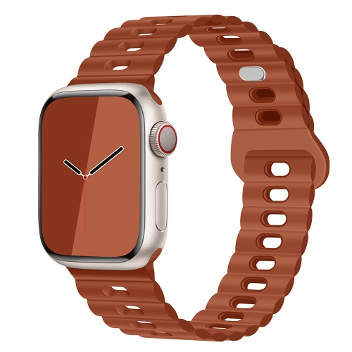 

For Apple Watch SE 2023 44mm Reverse Buckle Breathable Silicone Watch Band(Saddle Brown)