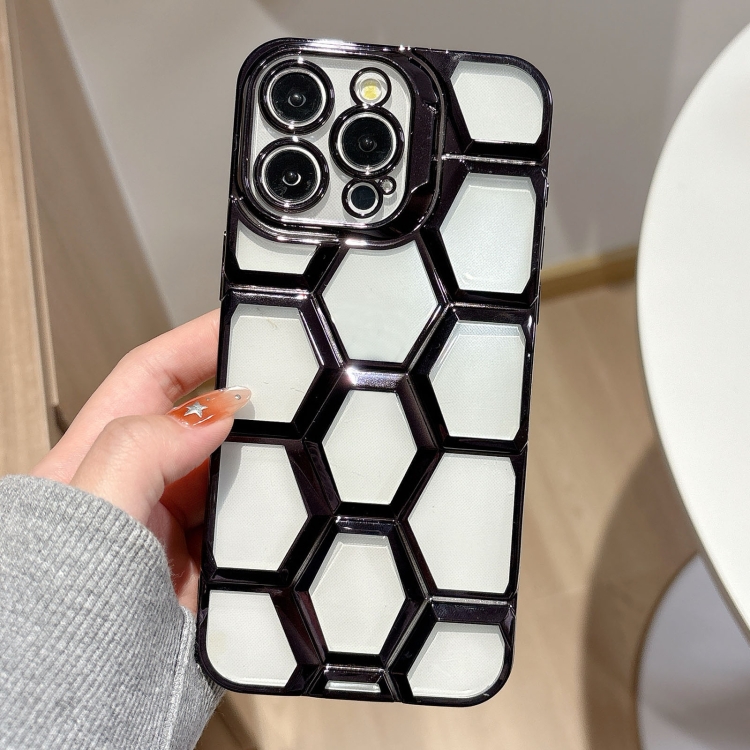 

For iPhone 15 Pro Electroplating Laser Engraving 3D Honeycomb Clear TPU Phone Case(Black)