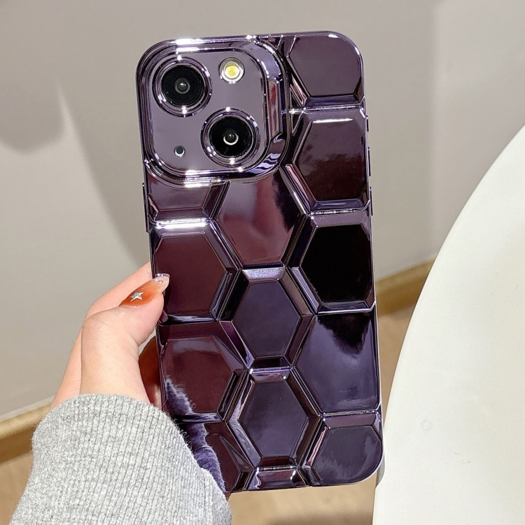 

For iPhone 13 Electroplating Laser Engraving 3D Honeycomb TPU Phone Case(Purple)
