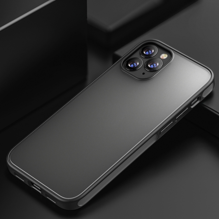 

For iPhone 12 / 12 Pro iPAKY Knight Series Shockproof TPU+ Clear PC Case(Black)