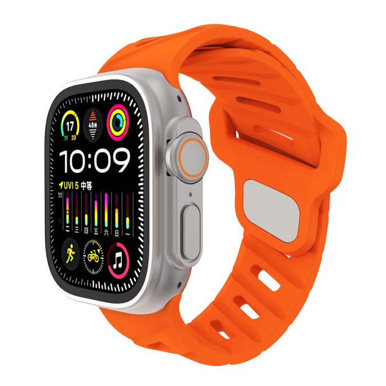 

For Apple Watch 46mm / 49mm / 45mm / 44mm Slanted Hole Silicone Watch Band(Orange)