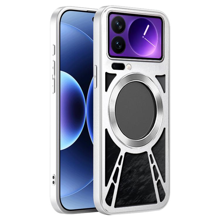 

For Xiaomi 17 Pro Max Silicone Cooling Hollow Metal MagSafe Phone Case(Silver)