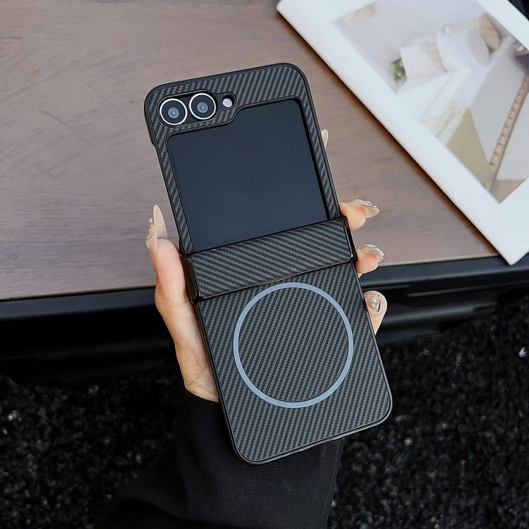 

For Samsung Galaxy Z Flip6/7 FE Three Parts Carbon Fiber Texture MagSafe Phone Case(Black)