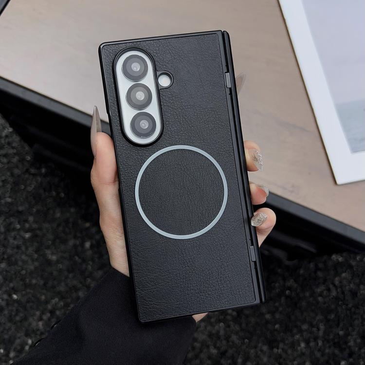 

For Samsung Galaxy Z Fold7 Folding Shaft Magsafe Crazy Horse Texture Leather Phone Case(Black)