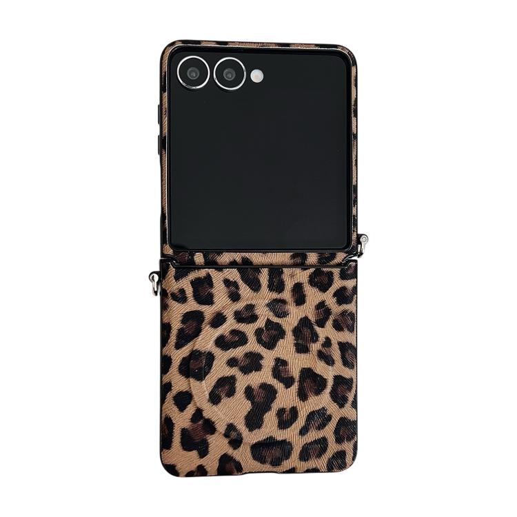 

For Samsung Galaxy Z Flip6 / Flip7 FE Side Buckle MagSafe Magnetic Skin Feel Leopard PC Phone Case