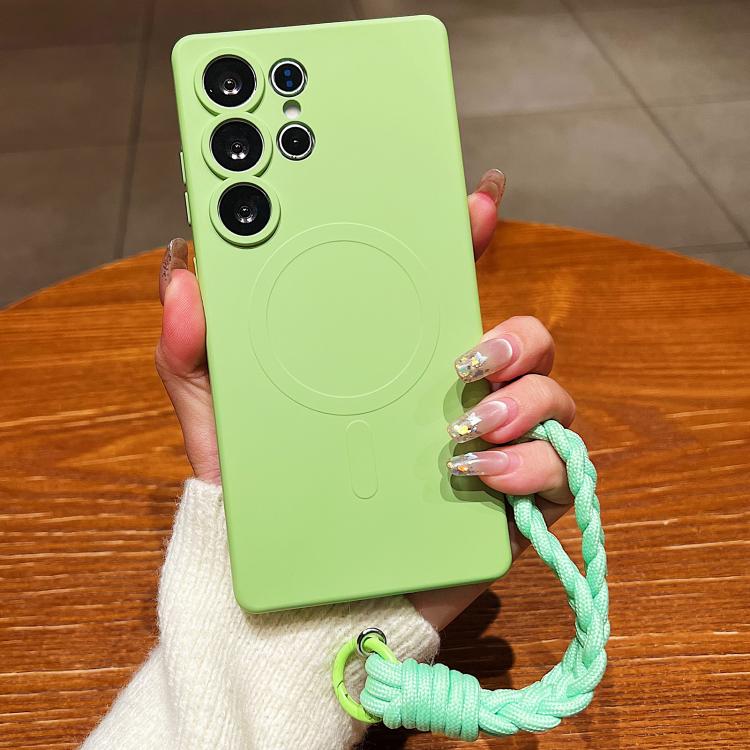 

For Samsung Galaxy S24 Ultra 5G Solid Color Liquid Silicone Magnetic Phone Case with Lanyard(Matcha Green)