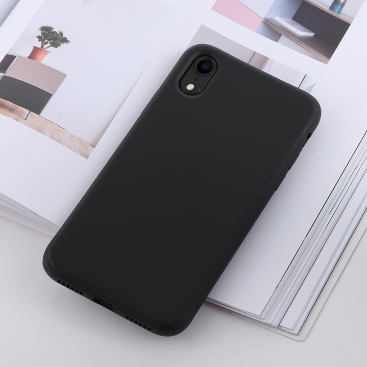 

Shockproof Solid Color Liquid Silicone Feel TPU Case for iPhone XR (Black)