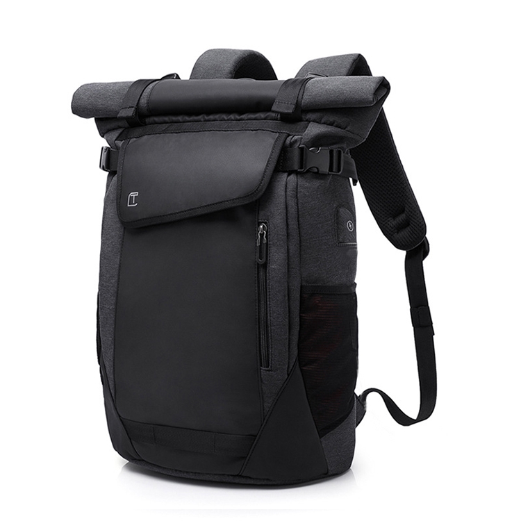 KAKA Large Capacity Travel Backpack Outdoor Fashion Shoulders Bag (Black)