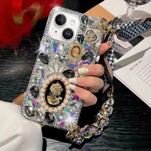 

For iPhone 13 Handmade Diamond Purple Gemstone Scarf Bracelet PC Phone Case(Black)