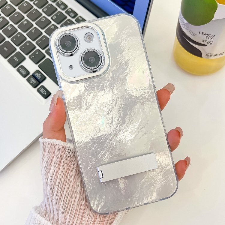 

For iPhone 15 Plating Glitter Texture Fold Holder TPU Phone Case with Lens Film(White Tinfoil Texture)