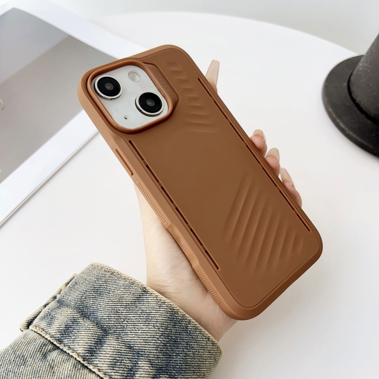 

For iPhone 13 Gaer4 Imitation MagSafe Shockproof TPU Phone Case(Brown)