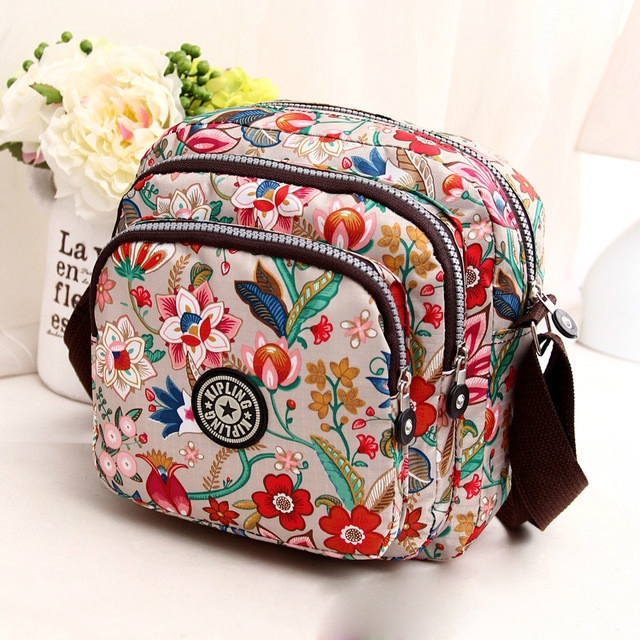 

Women Shoulder Bag Waterproof Nylon Handbag Multilayer Crossbody Bag(Colorful)