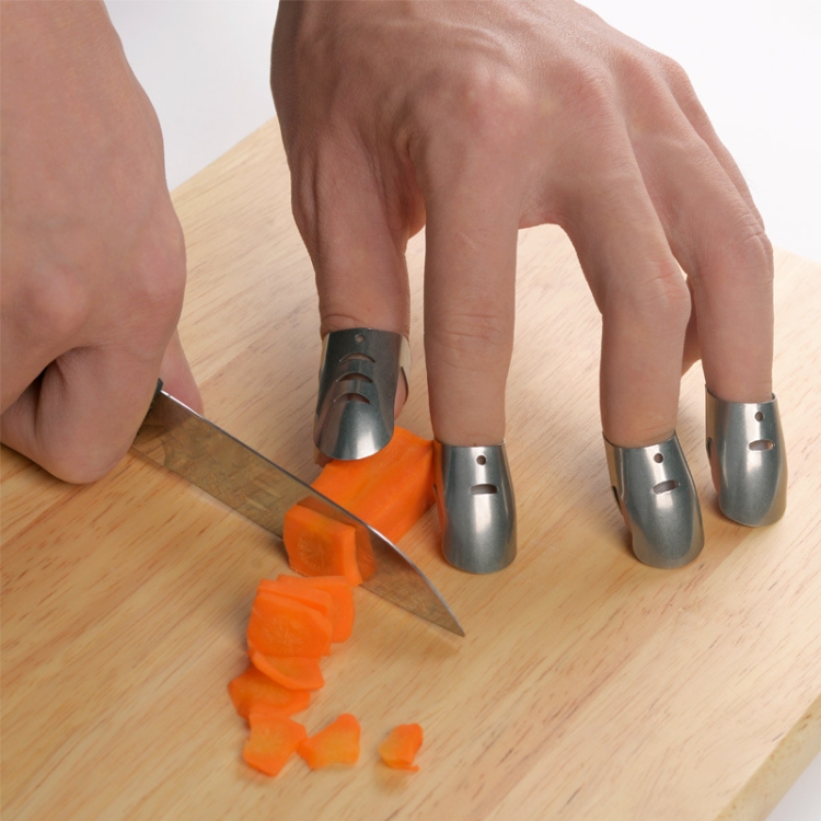 4 PCS / Set Adjustable Stainless Steel Finger Hand Guard Finger Protector  Knife Slice Chop Safe Cooking Tools