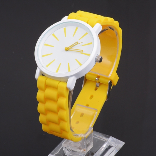 

Simple Style Round Dial Jelly Silicone Strap Quartz Watch(Yellow)