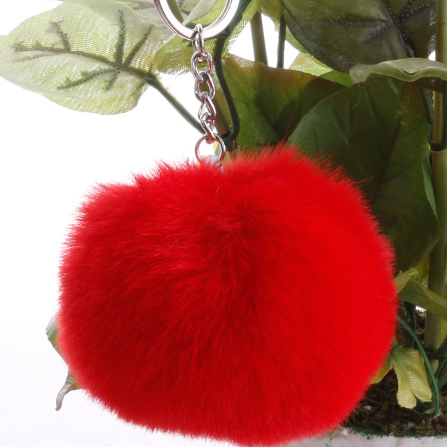 

Simple Key Chain Fur Ball Pompon Keychain Pompom Artificial Rabbit Fur Animal Keychains for Woman Car Bag Key Rings(red)