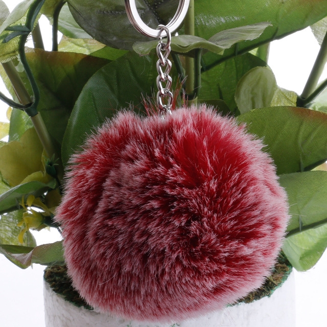 

Simple Key Chain Fur Ball Pompon Keychain Pompom Artificial Rabbit Fur Animal Keychains for Woman Car Bag Key Rings (Frost Wine Red)