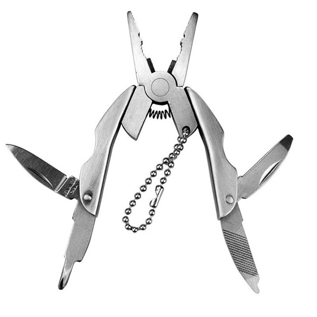 

Portable Multifunction Folding Plier Stainless Steel Foldaway Knife Keychain Screwdriver(Silver)