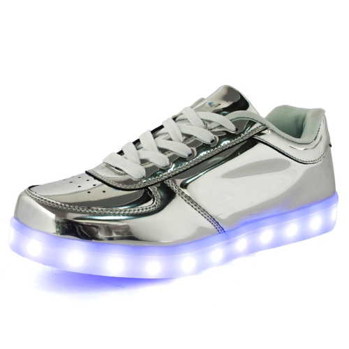 Seminarie Ban Tegenslag Goud en zilver kleurrijke lichte schoenen LED-lichtgevende schoenen, maat:  45 (laag uitgesneden zilver)