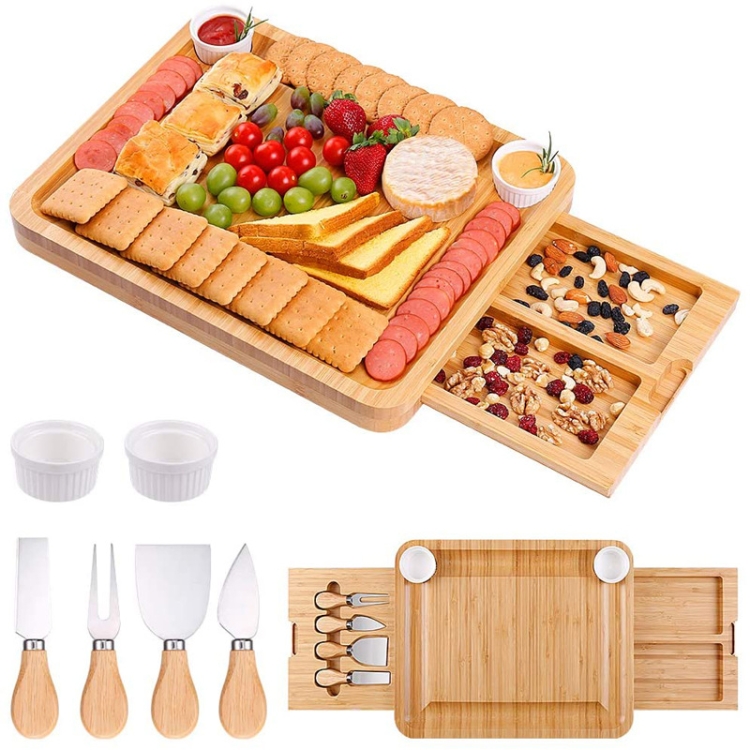 

39 x 33 x 3.8cm Natural Bamboo Cheese Board +4 Knife Set