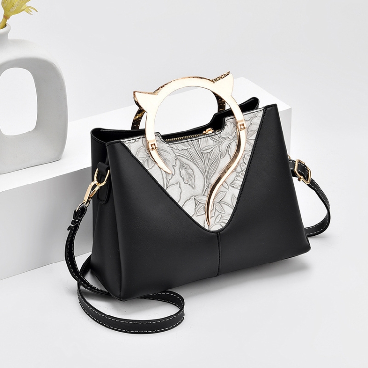 

5140 Embroidered Cat Handle Three-layers Handbag(Black)