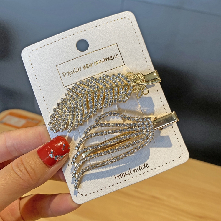 

2PCS/Set Model D Alloy Colorful Hairpin Headgear Pearl Rhinestone Clip Set