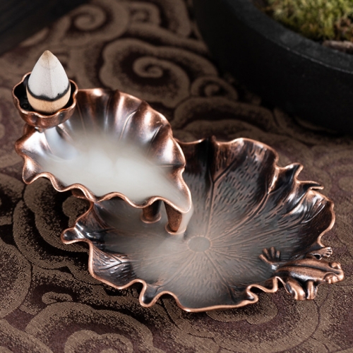 

Alloy Lotus Leaf Inverted Incense Burner Antique Indoor Incense Burner(Copper Color)