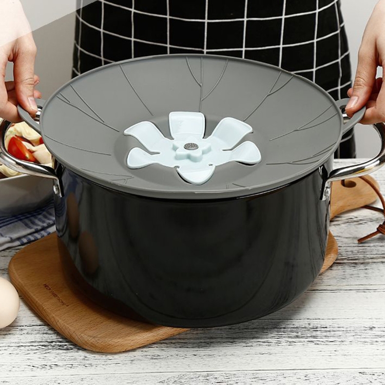 

Silicone Flower Spill-proof Pot Lid Rotatable Pot Lid Kitchen Gadget, Size: 29cm Large Gray