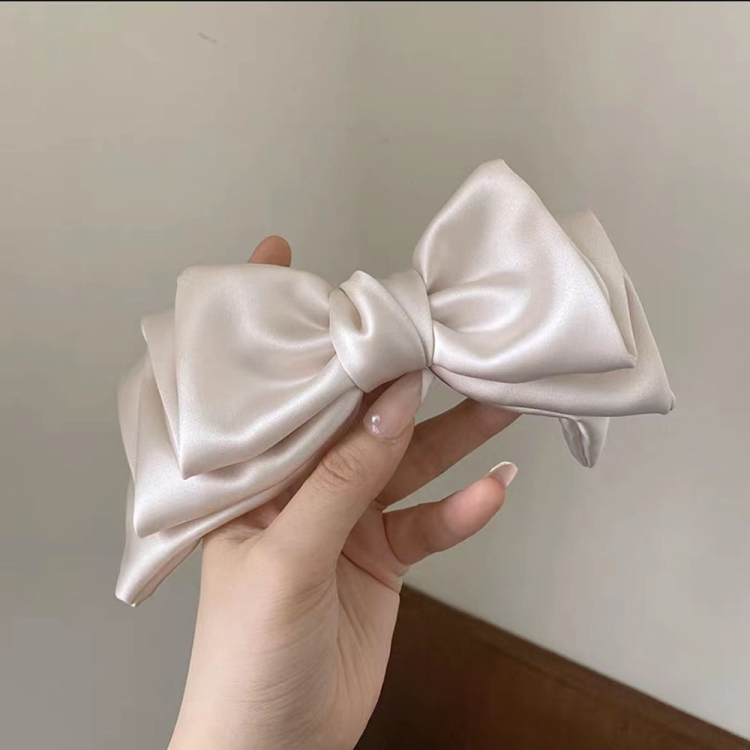 

B640 Satin Bow Hair Accessory Sweet Ponytail Hair Clip(Beige)