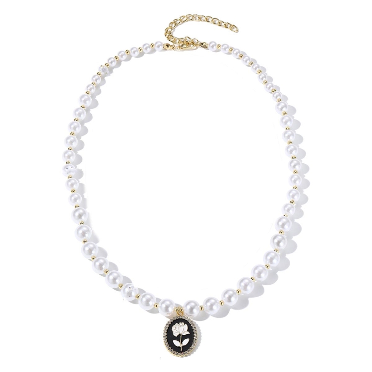 

N2209-6 Oval White Flower Ladies Temperament Necklace Collarbone Chain