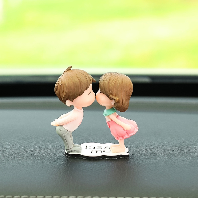 

2pcs Car Ornament Ornament Lovely Kissing Couple Doll, Color: Pink White Kiss Couple