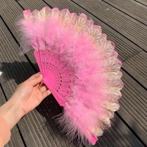 

Vintage Style Flapper Hand Fan Embroidered Flower Marabou Feather Fan(Pink)