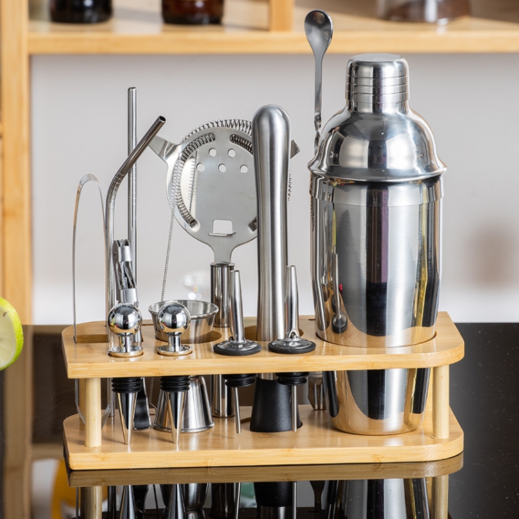 

750ml 15 In 1 Stainless Steel Bartending Set Cocktail Shaker Bar Bartending Tools